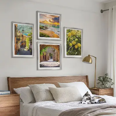 Wall art set picturesque seaside streets