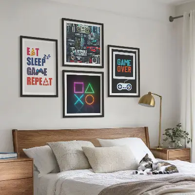 Wall art set of 4 player entertainment prints