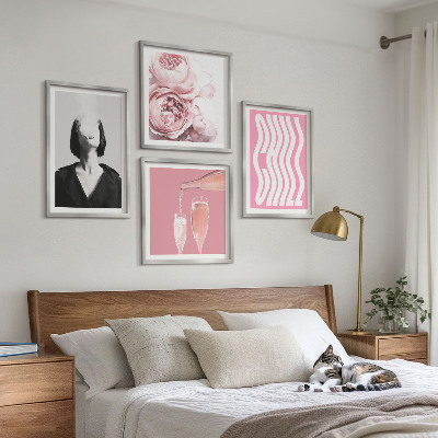 Set of 4 wall art pieces Stylish portrait with champagne