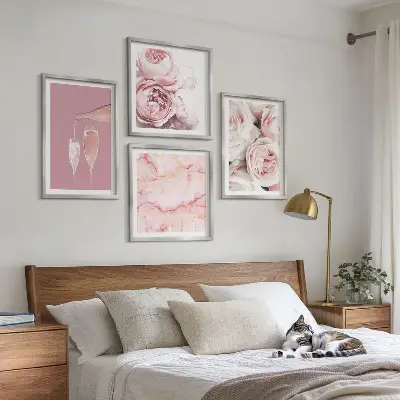 Wall art set featuring champagne marble roses in a pastel palette