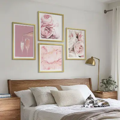 Wall art set featuring champagne marble roses in a pastel palette