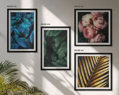 Wall art set featuring colorful leaves and flowers