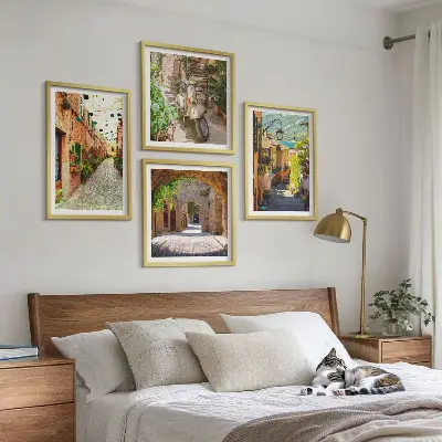 Set of 4 wall art prints charming streets and pizza theme