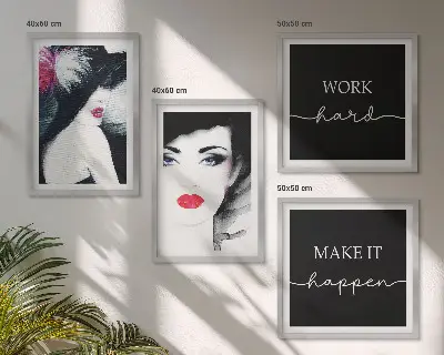 Women's Portrait Wall Art Set featured with lips design