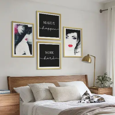 Women's Portrait Wall Art Set featured with lips design