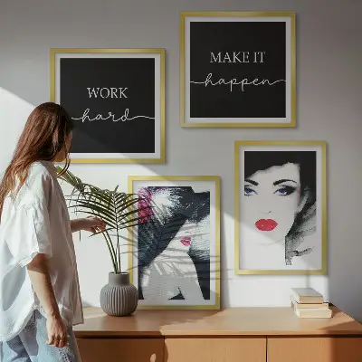 Women's Portrait Wall Art Set featured with lips design