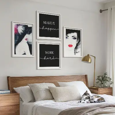 Women's Portrait Wall Art Set featured with lips design