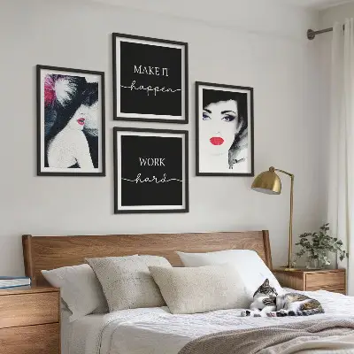 Women's Portrait Wall Art Set featured with lips design