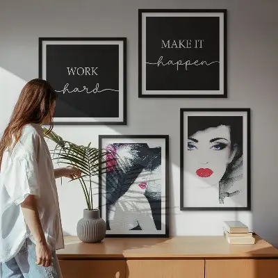 Women's Portrait Wall Art Set featured with lips design