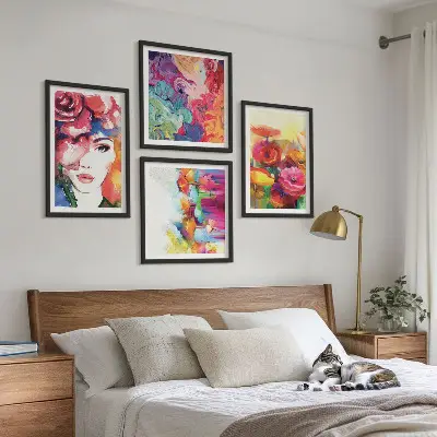 Wall art set featuring a portrait of flowers in intense colors