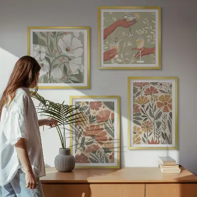 Wall art set with floral patterns in orange and green