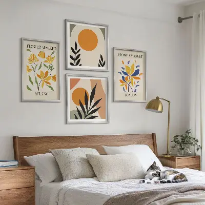 Wall art set floral posters featuring Paris and Milan
