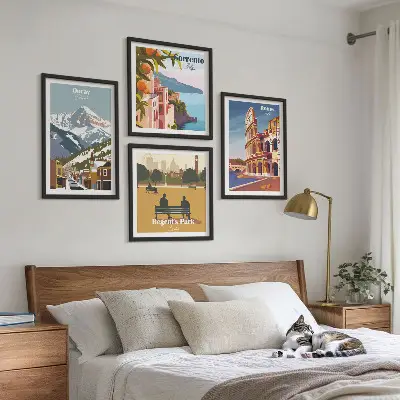 Set of 4 wall art pieces Retro illustrations of famous places