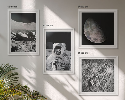 Set of 4 wall art pieces Moon astronaut footprint