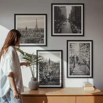Wall art set featuring views of stairs in Paris and New York