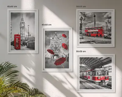 Wall art set with red London accents