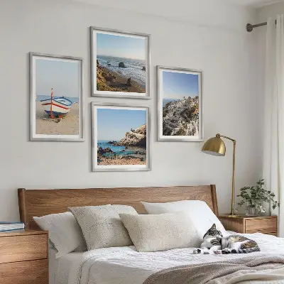 Wall art set featuring views of houses in Greece and Lodz