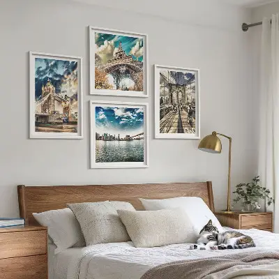 Multi-piece wall decor set featuring European city tower bridges