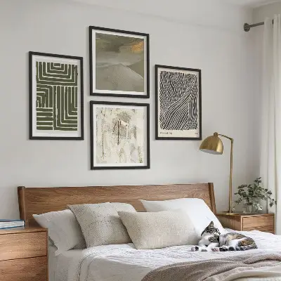 Multi-piece wall decor set with green shape patterns