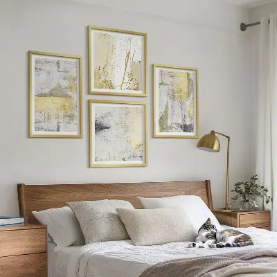 Wall art set with abstract minimalist patterns