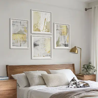 Wall art set with abstract minimalist patterns