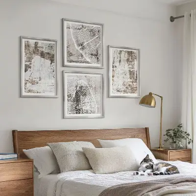 Multi-piece abstract pattern wall decor set in white and brown