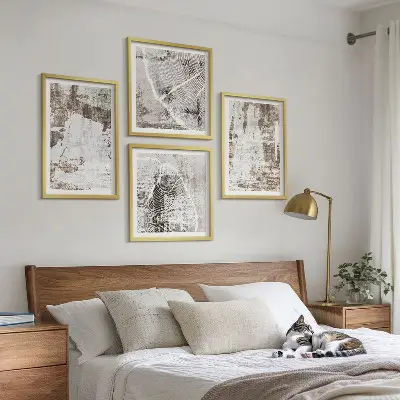 Multi-piece abstract pattern wall decor set in white and brown