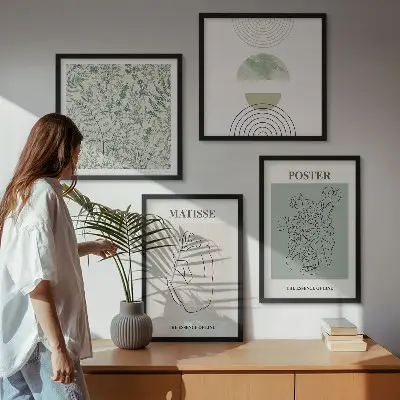 Set of 4 wall art pieces with minimalist plant line patterns