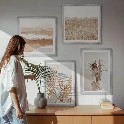 Wall art set with bohemian plant motifs