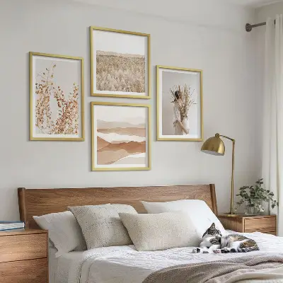 Wall art set with bohemian plant motifs