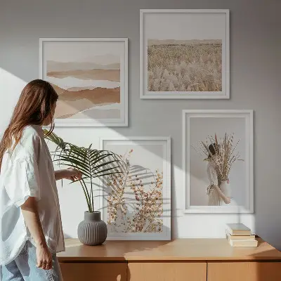 Wall art set with bohemian plant motifs