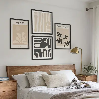 Wall art set with stylish plant patterns in beige and black