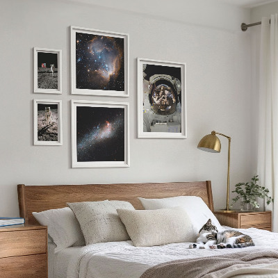 Framed photo set Astronauts landing on the Moon