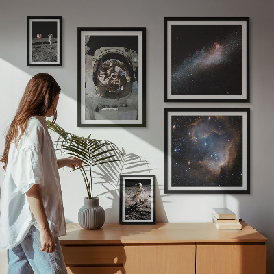 Framed photo set Astronauts landing on the Moon