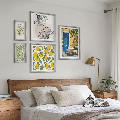 Set of 5 wall art pieces Stylish plant motifs