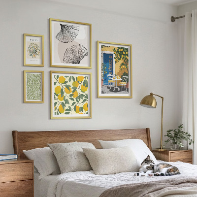 Set of 5 wall art pieces Stylish plant motifs