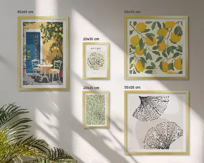Set of 5 wall art pieces with stylish plant motifs
