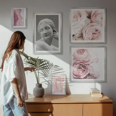 Classical floral sculptures framed photo set