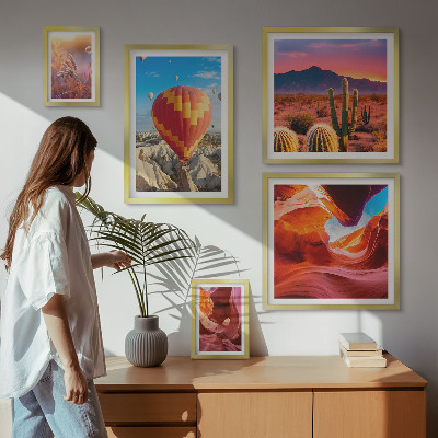 Gallery wall Desert balloons