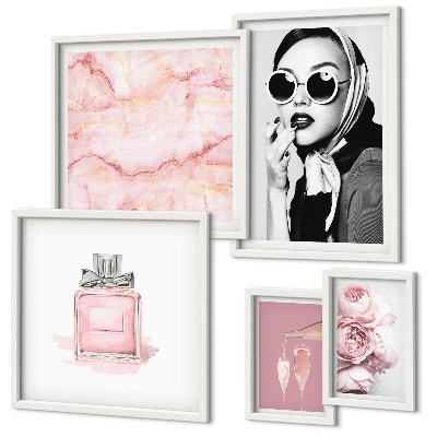 Gallery wall Stylish accents in pink