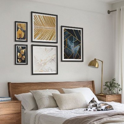 Gallery wall Stylish leaves and geometry
