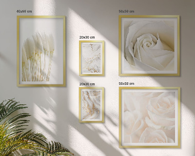Gallery wall White rose marble accents