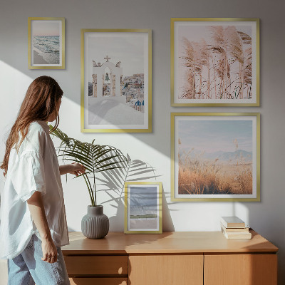 Gallery wall Stylish seaside landscapes
