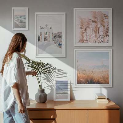 Gallery wall Stylish seaside landscapes