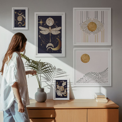 Gallery wall Stylish space insect motifs