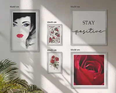 Framed photo set vintage women and flowers portraits