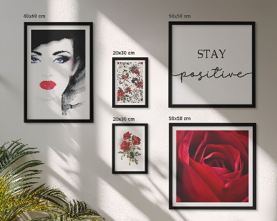 Framed photo set Women's portraits flowers vintage