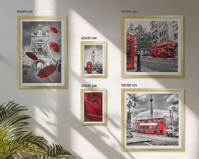 Set of 5 wall art pieces with London motifs and red accents