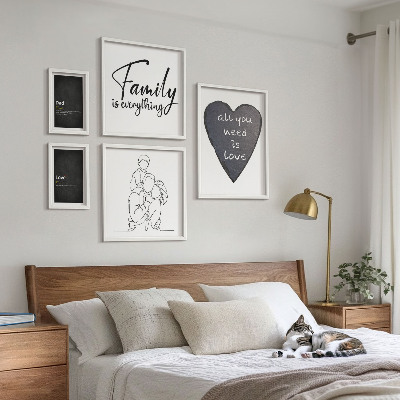 Gallery wall Family values, love, closeness