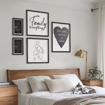 Gallery wall Family values, love, closeness
